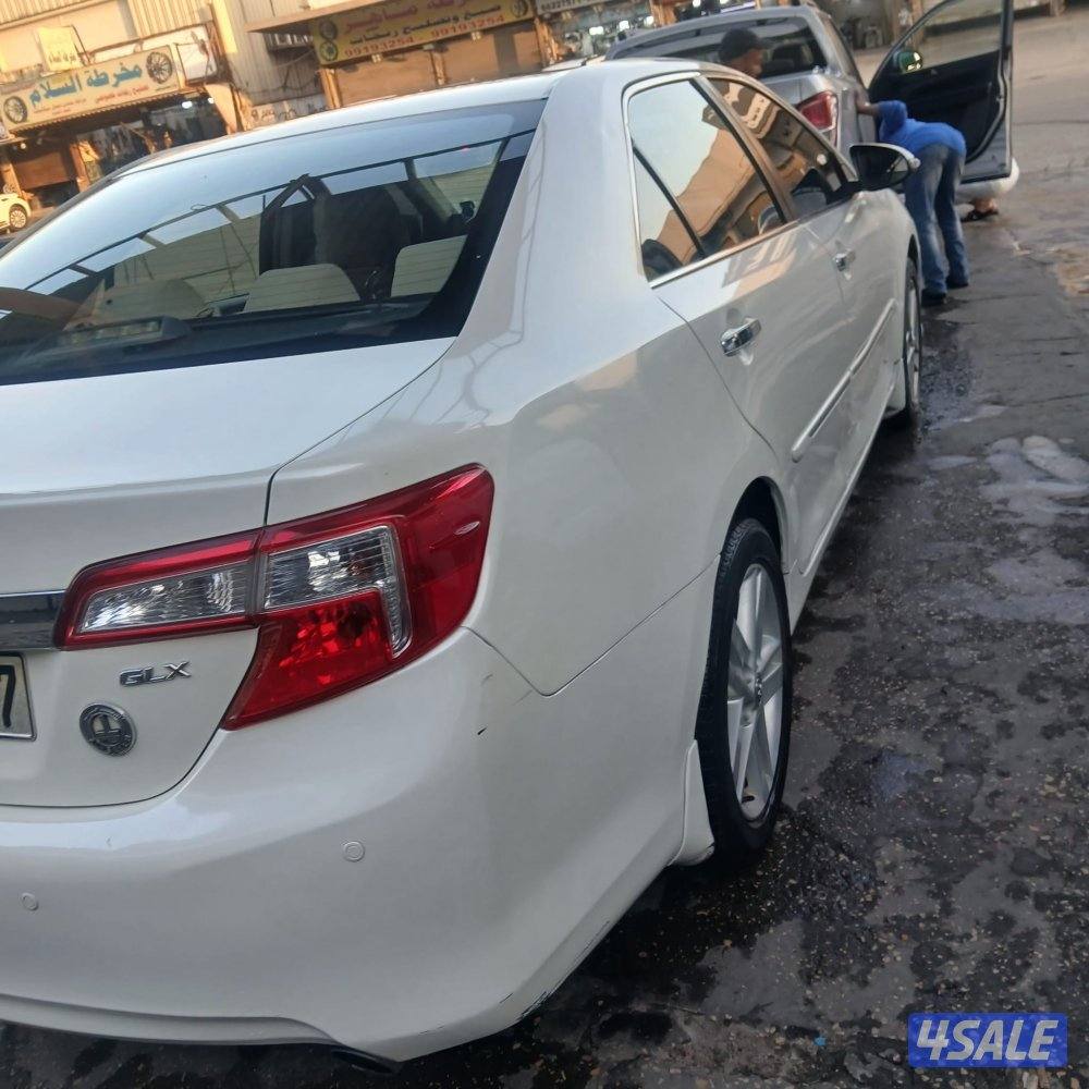 تويوتا كامري ٢٠١٤ للبيع4