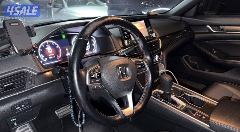 هوندا اكورد 2018 - ممشى قليل  100 الف بحالة الوكالة سيرفس حديث  ‼️ 🔥🔥2