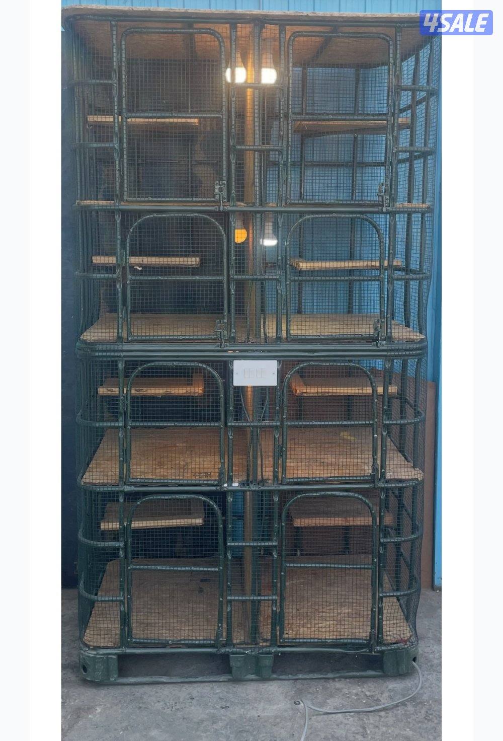 للبيع خانات حديدام 8 طول القفص 220 متر عرض 120 خانات 70-60 ارتفاع 501