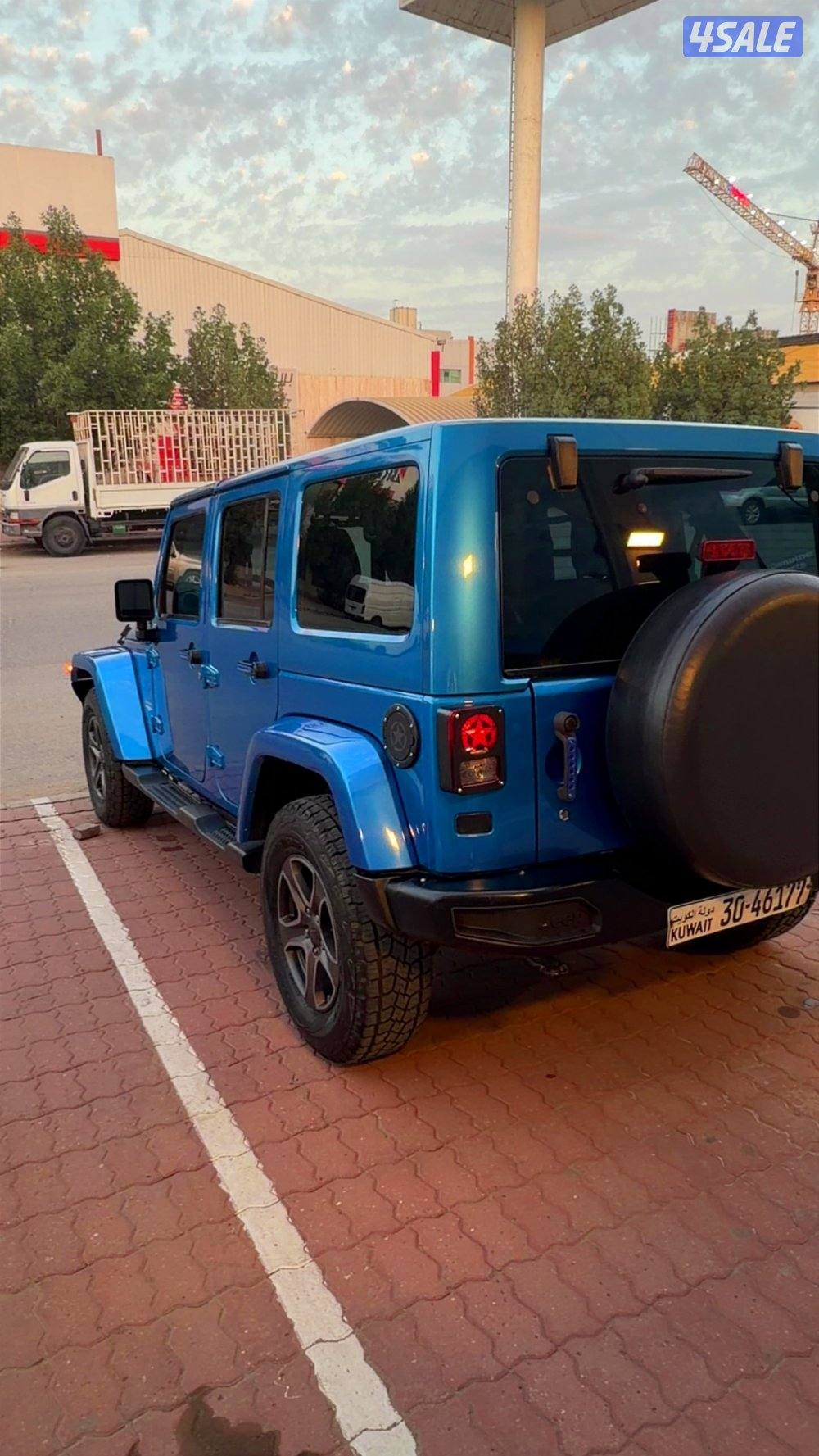 جيب رانجلر صحارى 2015 للبيع6