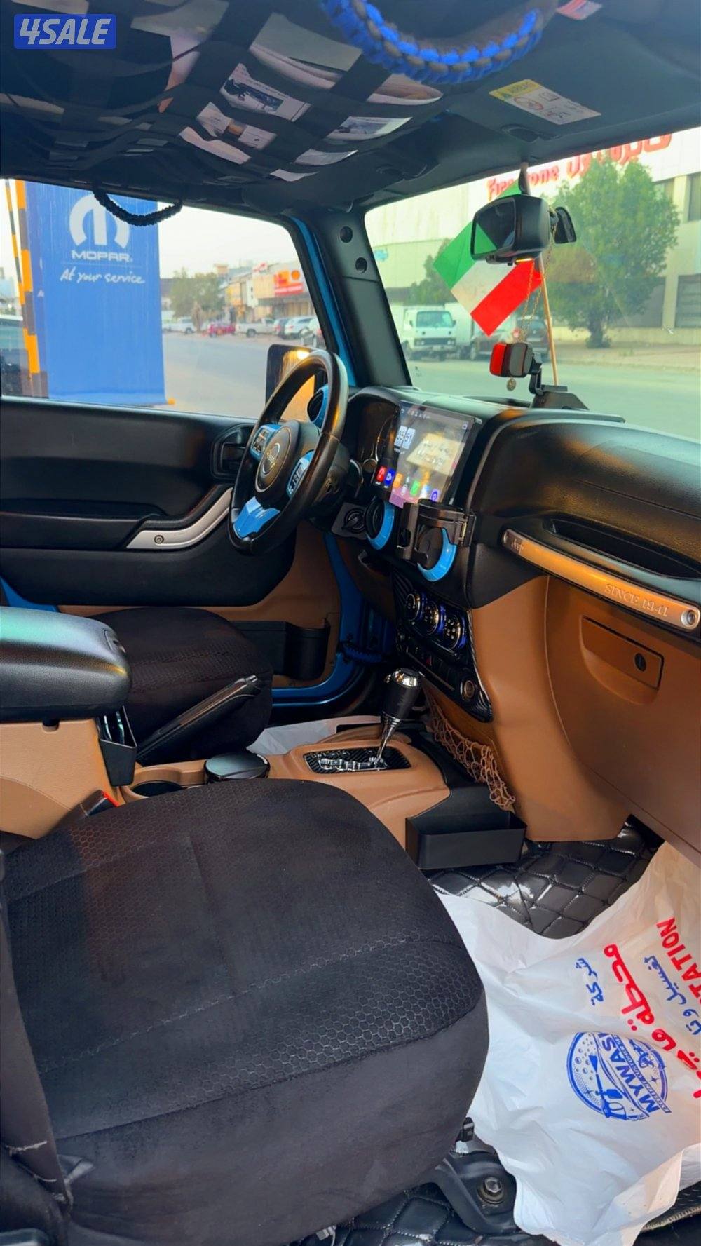 جيب رانجلر صحارى 2015 للبيع11