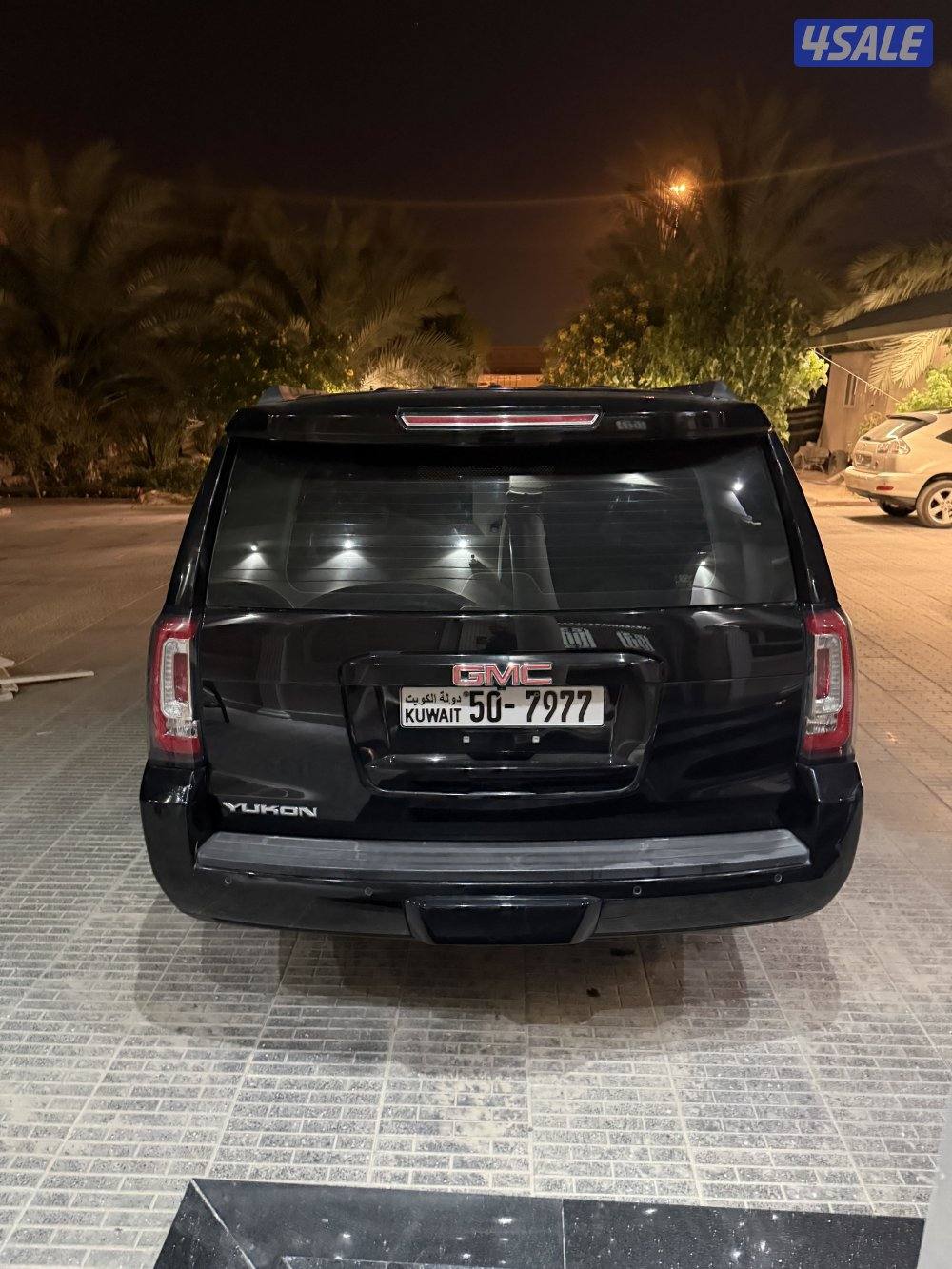 مواصفات خاصه GMC Yukon SLT21