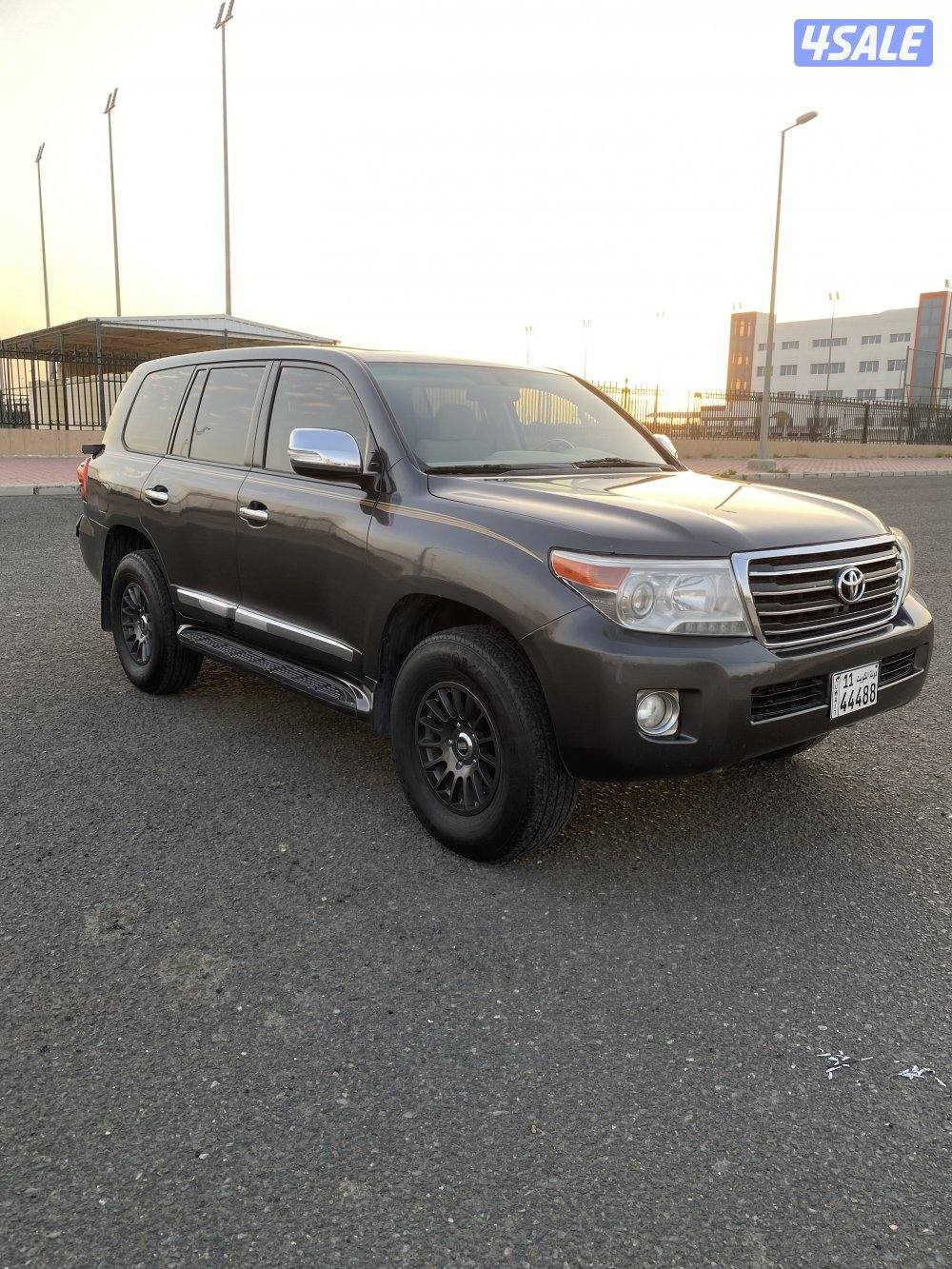 لاند كروزر4