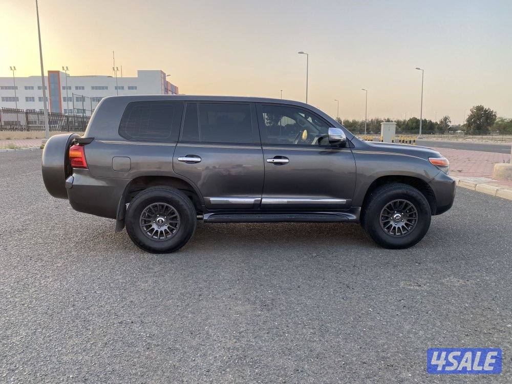 لاند كروزر5