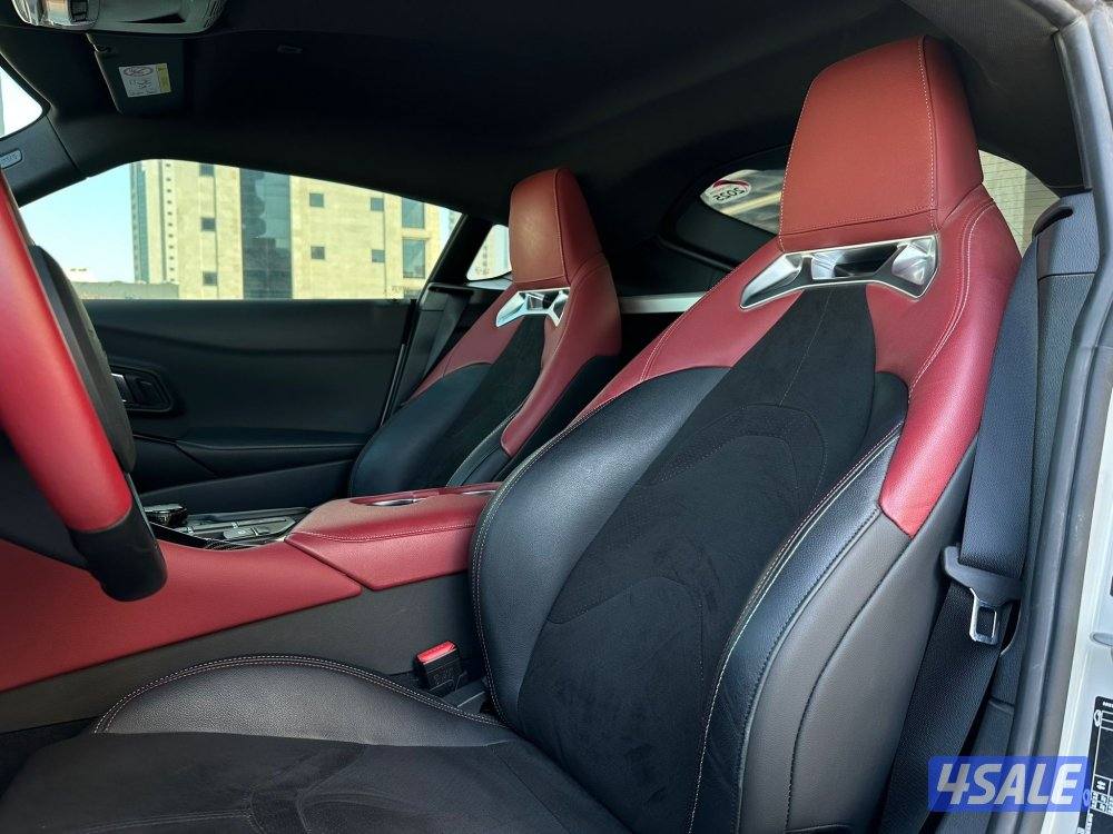 سوبراGR 3.0 موديل2025 عداد17الف وارد الساير تحت الكفاله+الصيانه9