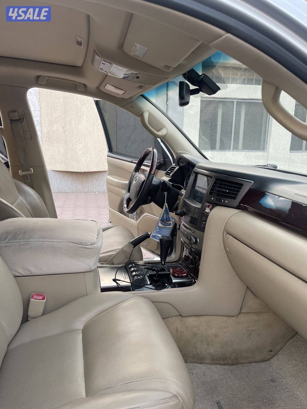 موديل 2010 بحاله ممتازه6