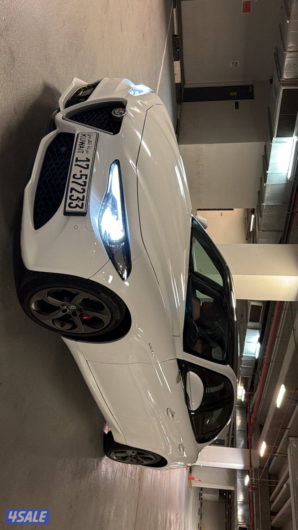 الفاروميو جوليا 2019 ماشي 956