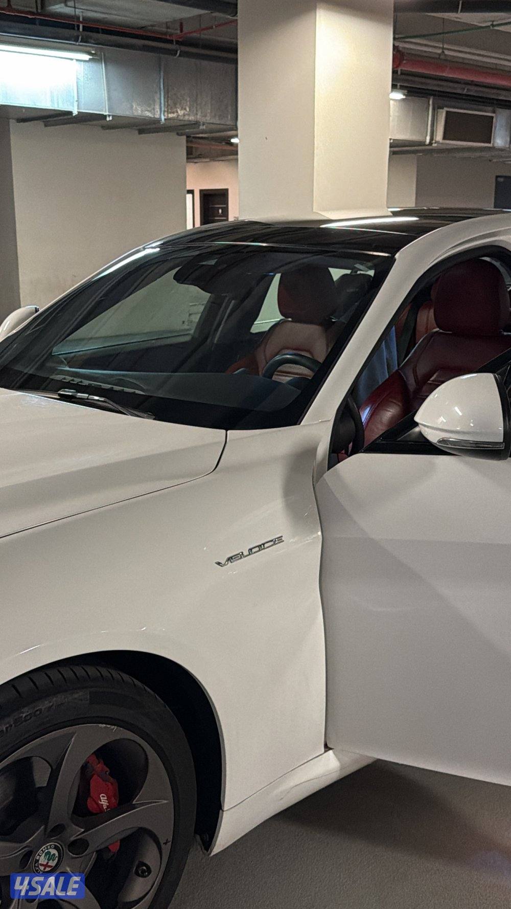 الفاروميو جوليا 2019 ماشي 957