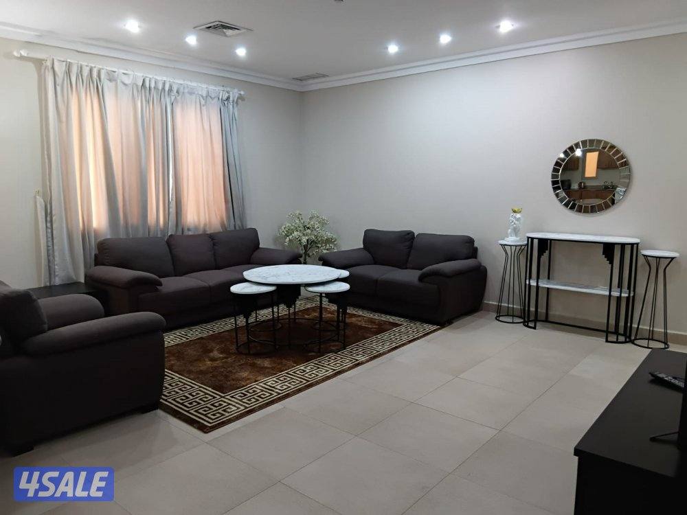 ل اصحاب الرقي شقه مفروشة للإيجار غرفتين وصالة وثلاث حمامات ومطبخ4