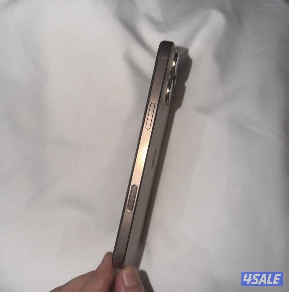 ايفون 16 بروماكس بطارية 98 دورات الشحن ٣٠٠ نظيف جداا جداا4