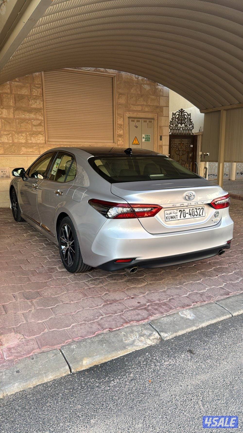 كامري لمتد V6 موديل 2023 عداد 240