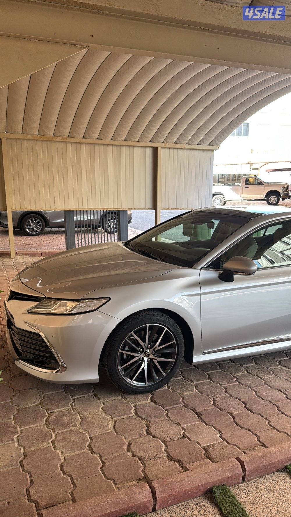 كامري لمتد V6 موديل 2023 عداد 241