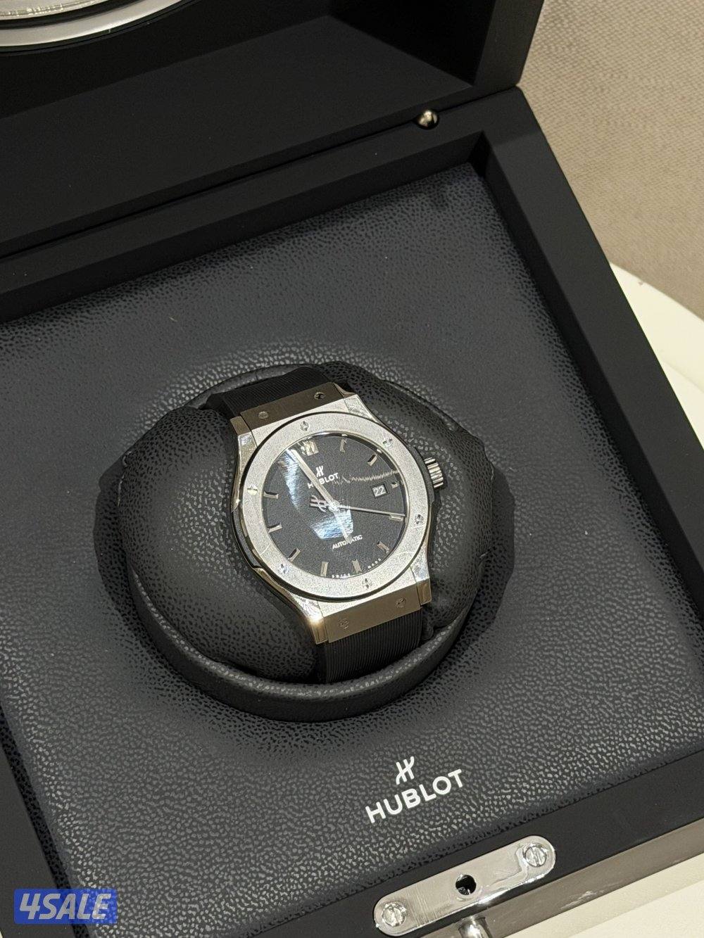 ساعة اوبلو0