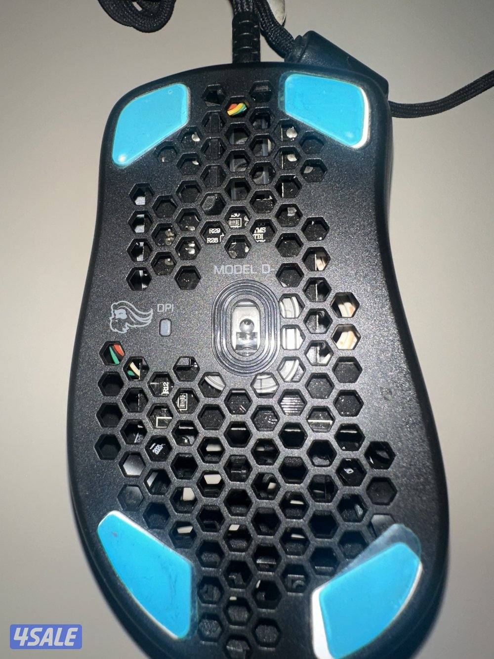 ماوس قيمنق glorious model d matte black خفيف و فيه حساسيه3360 dpi120002