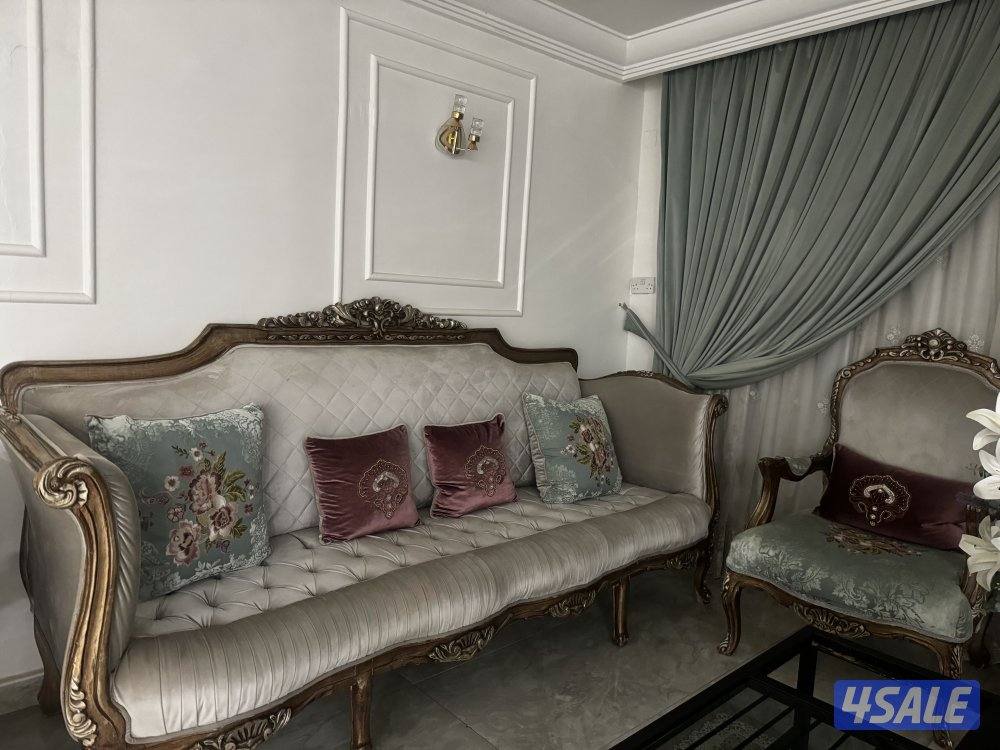 للبيع كنب استقبال بس يبي لهم غسيل1