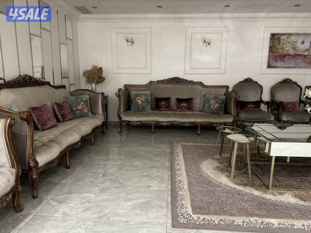 للبيع كنب استقبال بس يبي لهم غسيل2