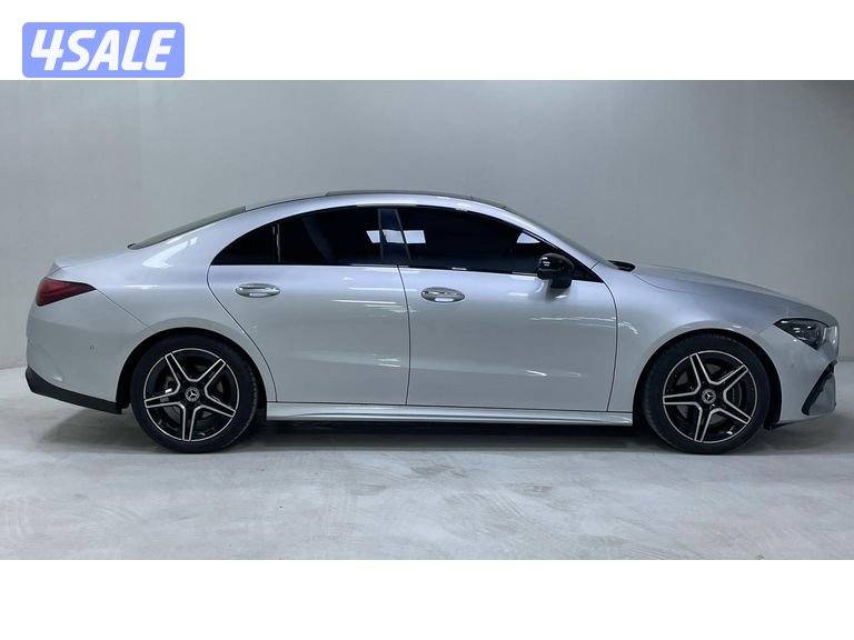 Mercedes-Benz CLA4
