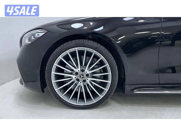 Mercedes-Benz S-Class8