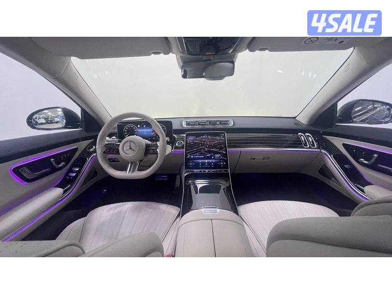 Mercedes-Benz S-Class11