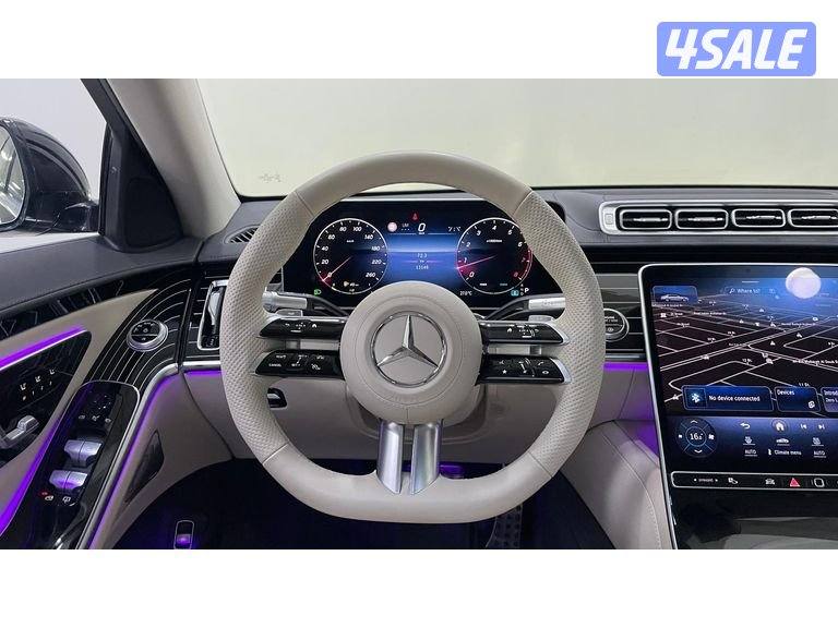 Mercedes-Benz S-Class12