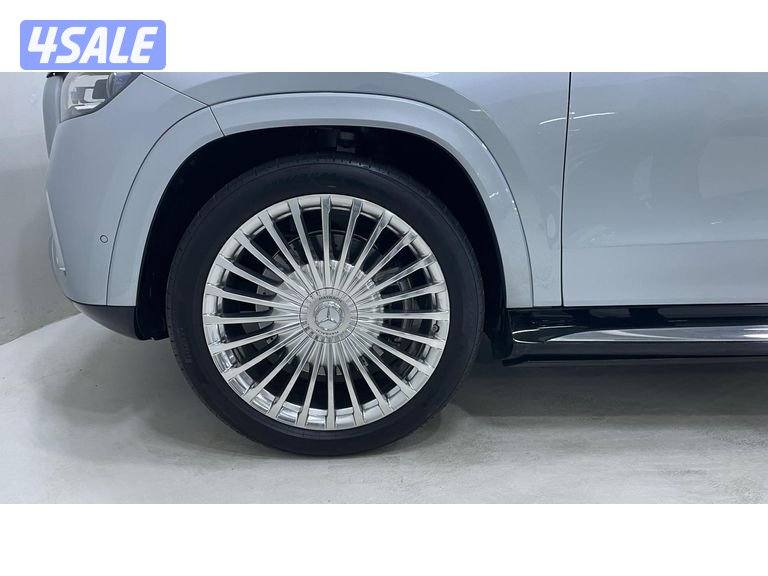 Mercedes-Benz Maybach8