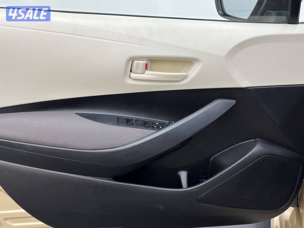 TOYOTA COROLLA 1.6L XLI STD OPTION10