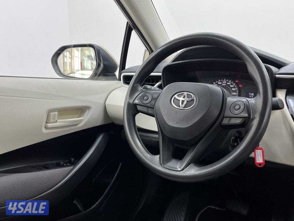 TOYOTA COROLLA 1.6L XLI STD OPTION12