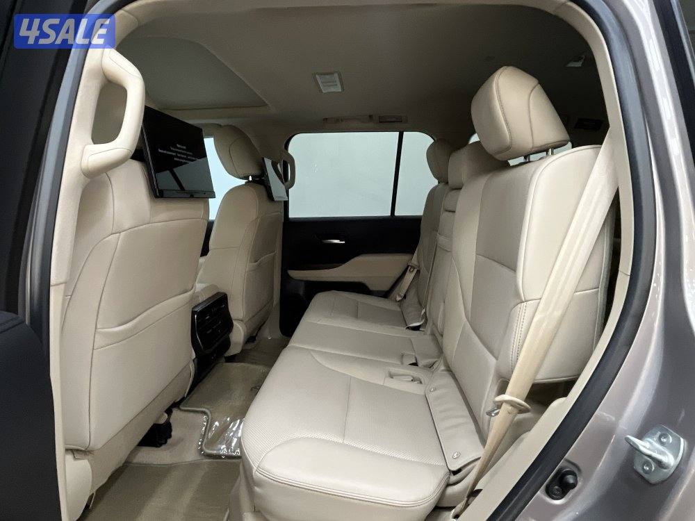 TOYOTA LAND CRUISER Toyota LAND CRUISER 20223