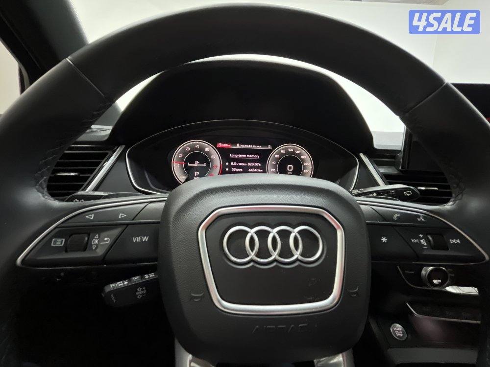 AUDI Q5 Audi AUDI Q5 20247