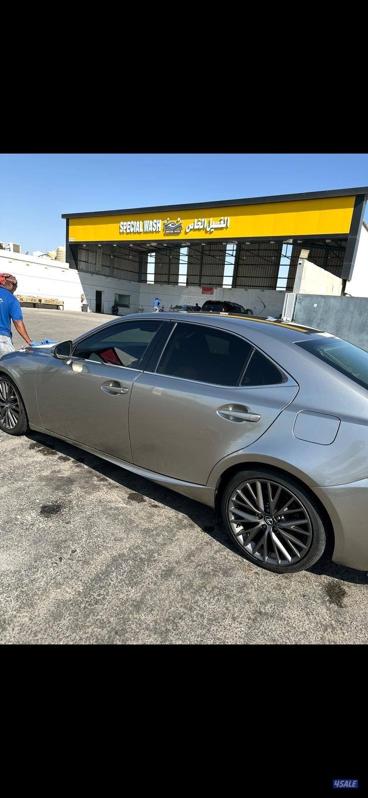 لكزس is 250 نظيفة جداً0