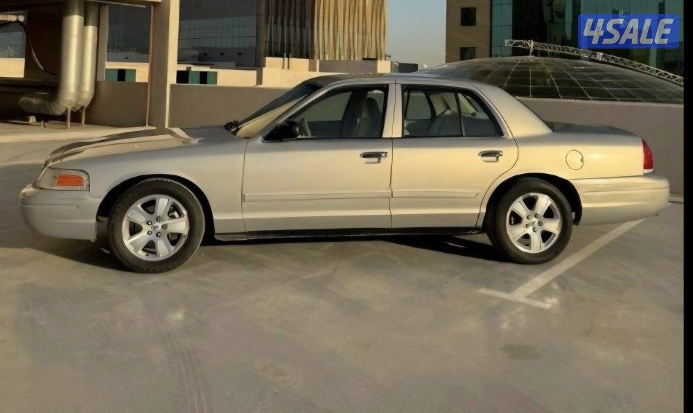 للبيع فورد فكتوريا 2009 ماشيه 1604