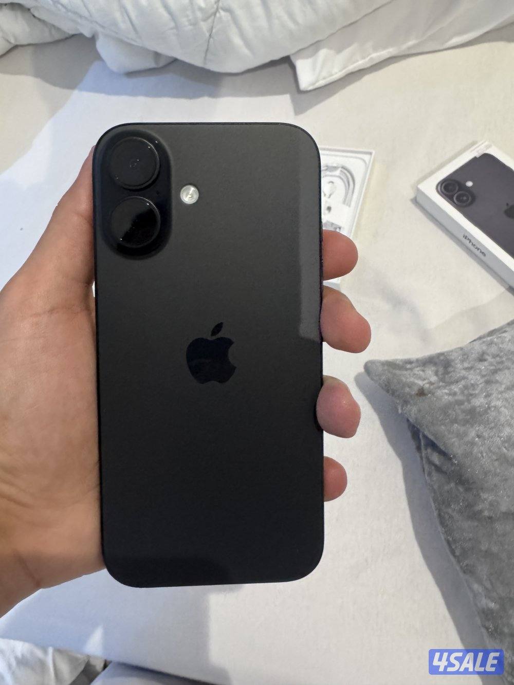 ايفون 16 للحين تحت الكفاله اول استعمال له تاريخ 1 السهر هذا3