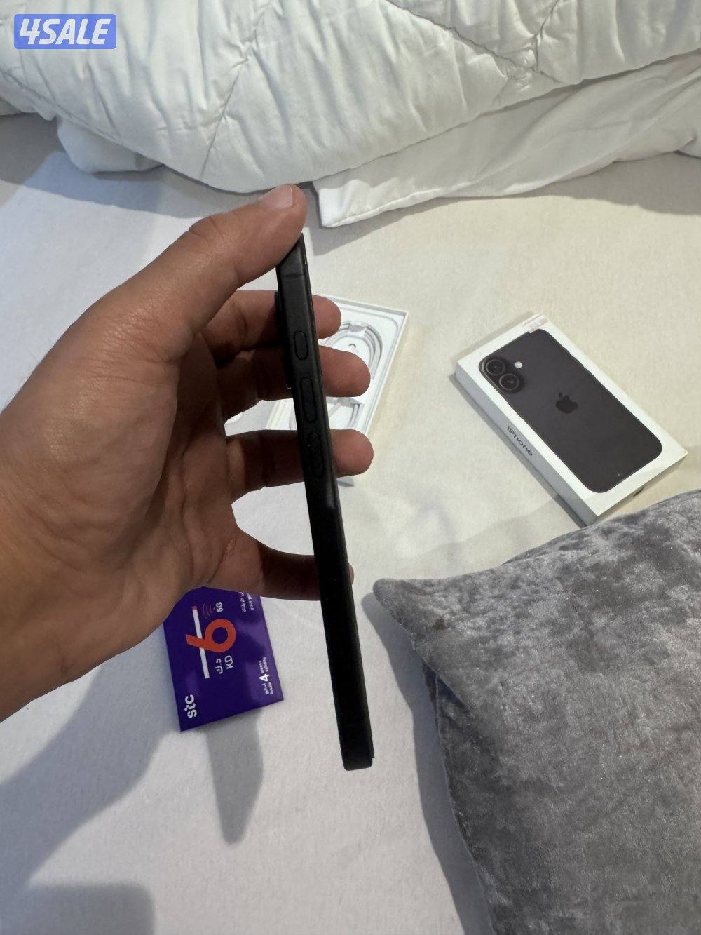 ايفون 16 للحين تحت الكفاله اول استعمال له تاريخ 1 السهر هذا4