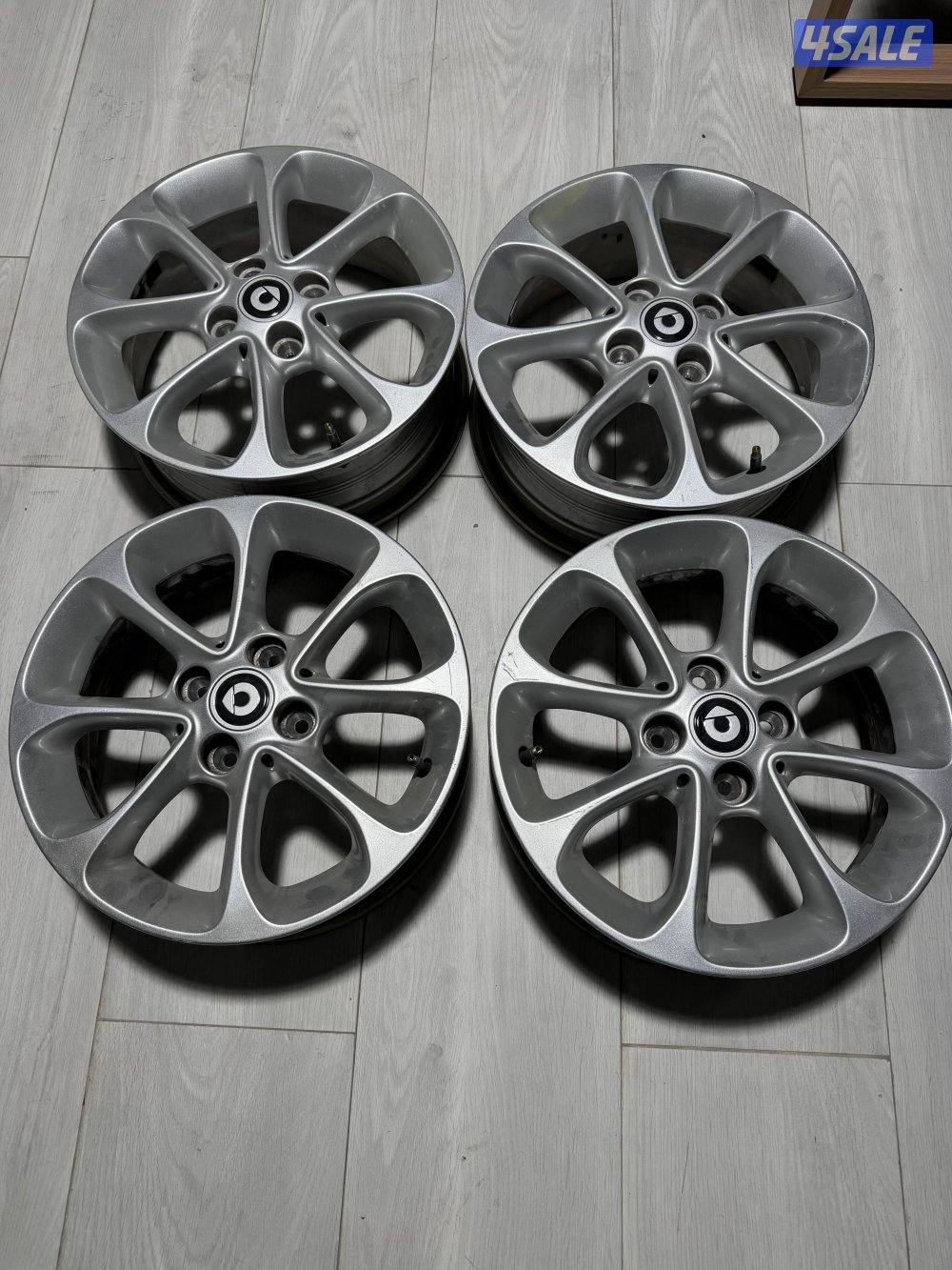 للبيع رنقات قياس ١٥ ٤ براغي1