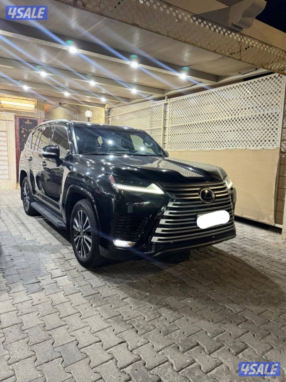 جيب لكزس الدرجه الاولى 20230