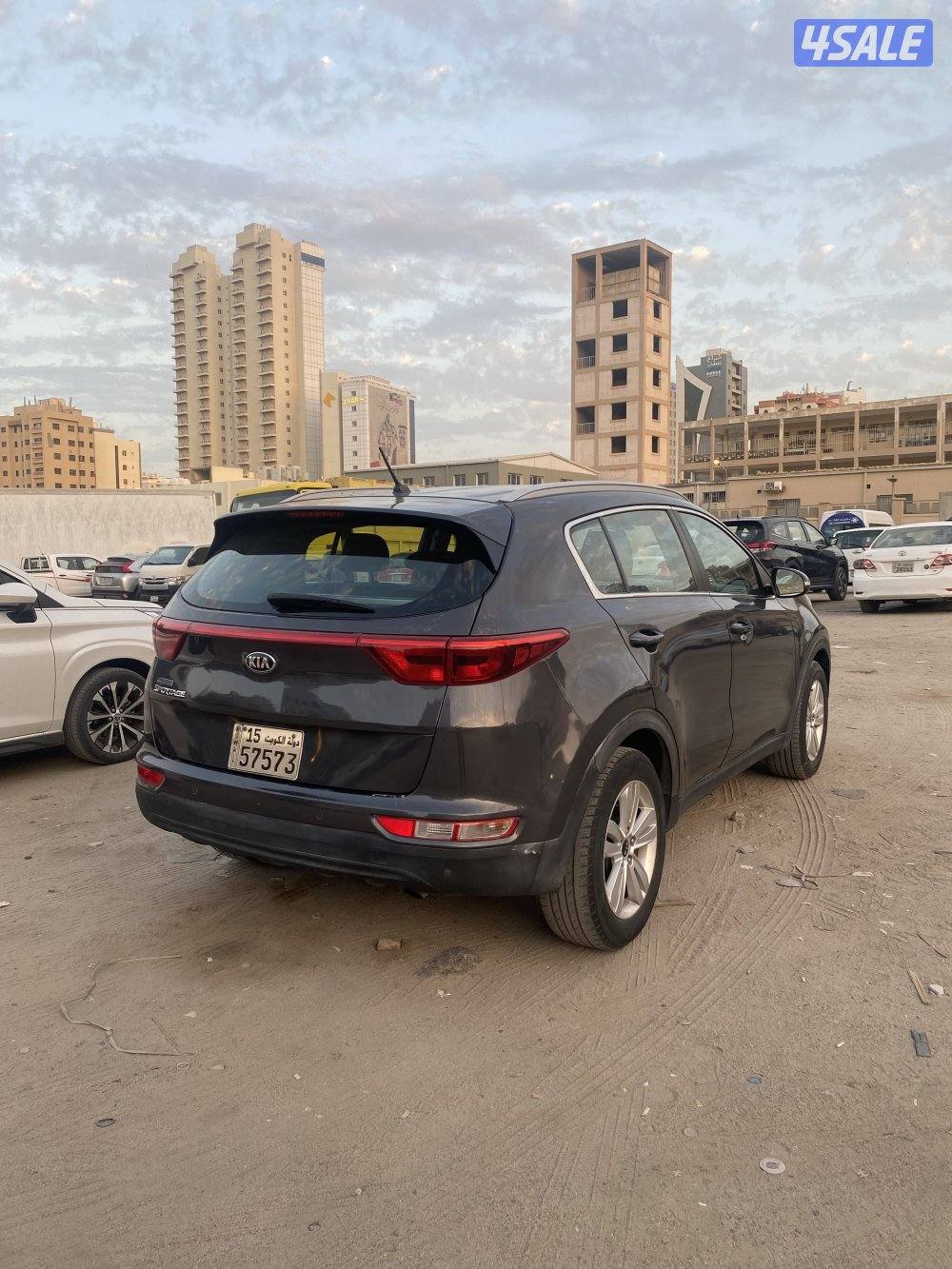 كيا سبورتاج نظيف3