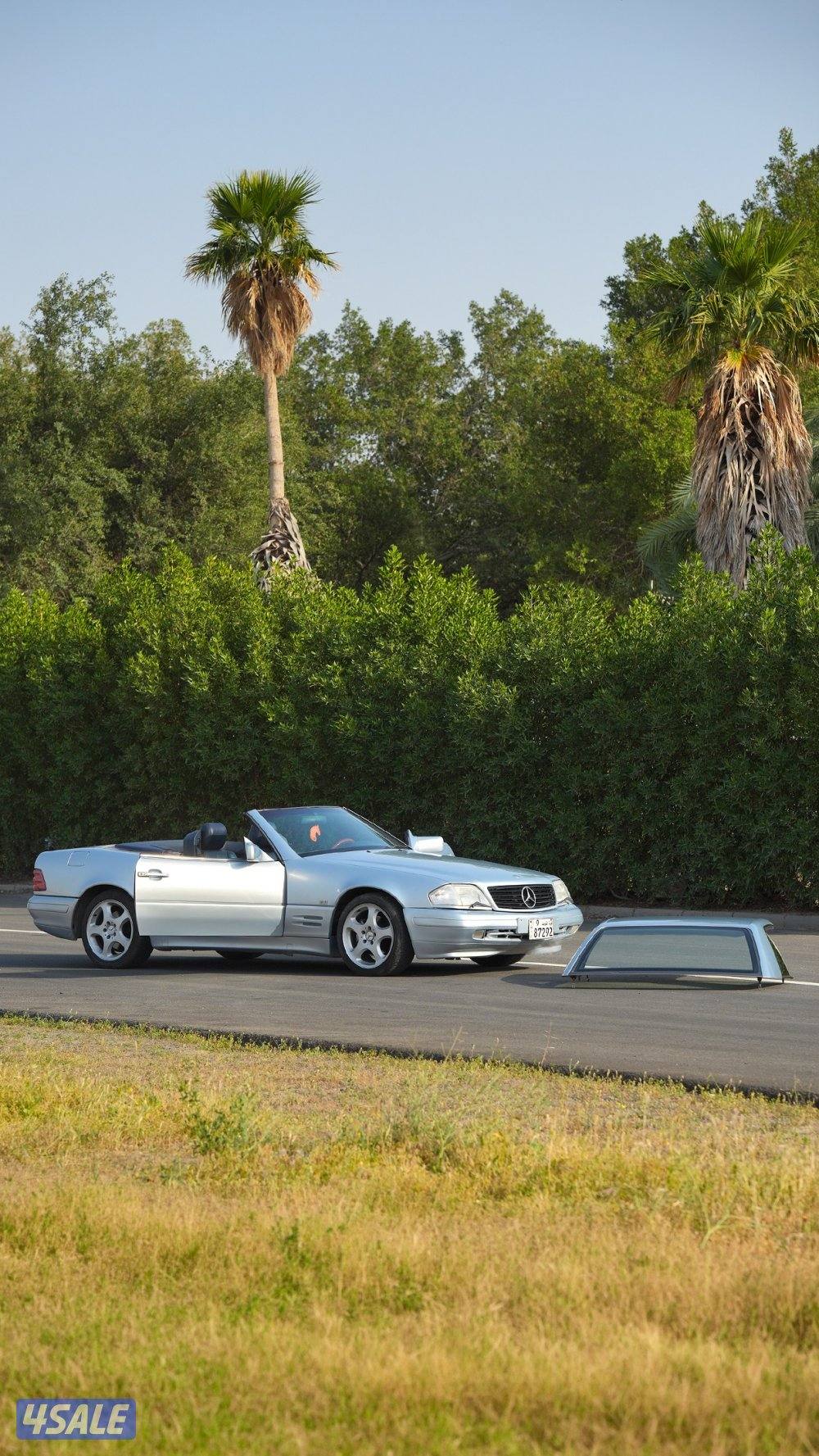 Mercedes Benz SL500 R129 Coupe/Convertible1