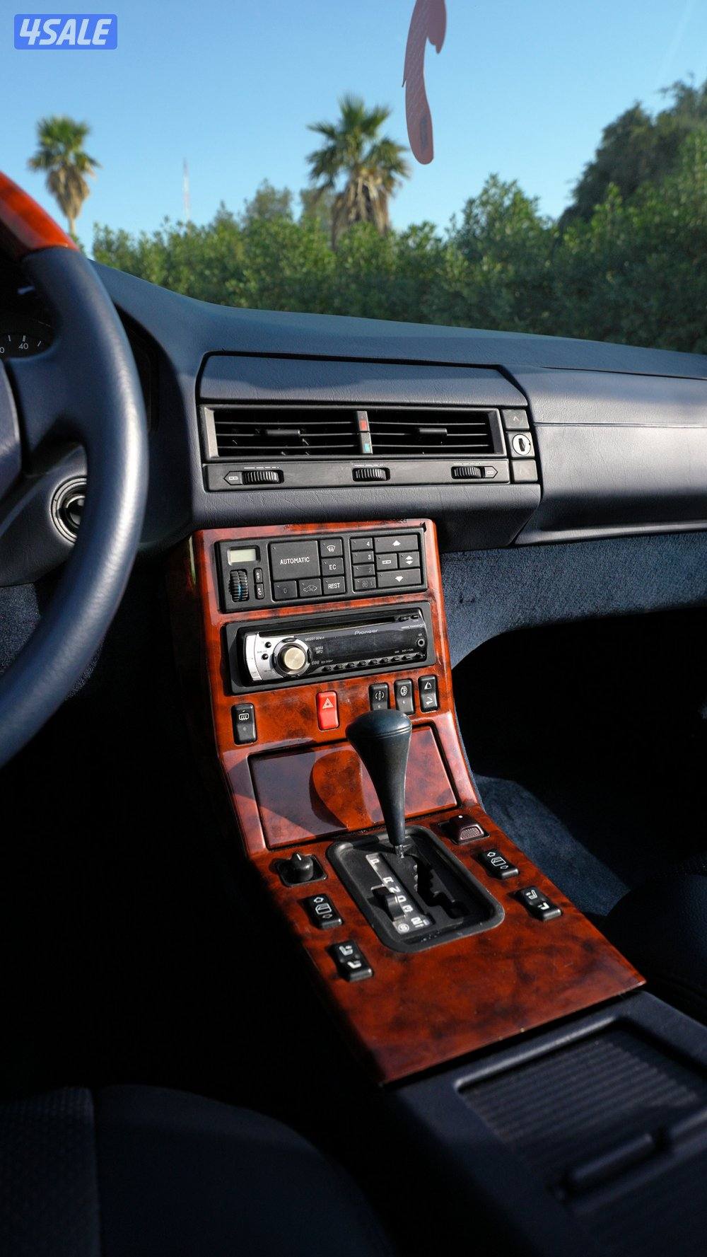 Mercedes Benz SL500 R129 Coupe/Convertible7