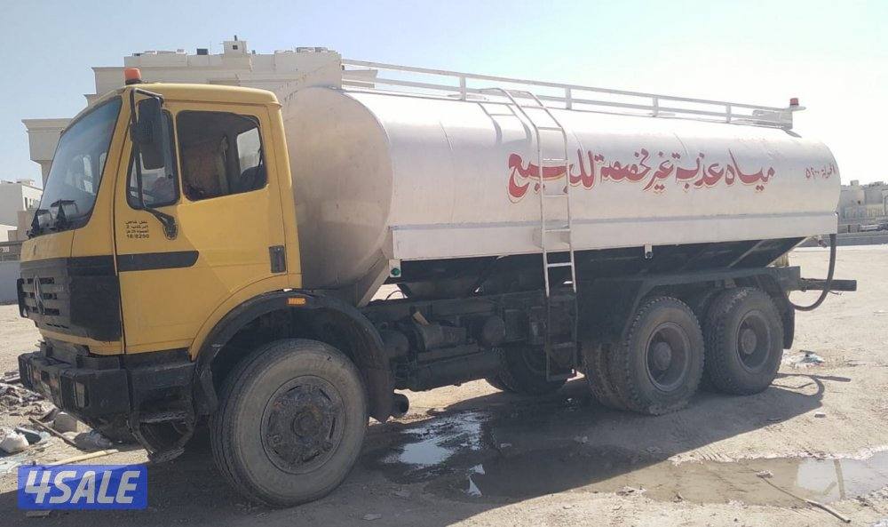 للبيع تنكر ماء إل بي موديل 1998 حمولة 5200 شرط الفحص مكينة قير تانكي0