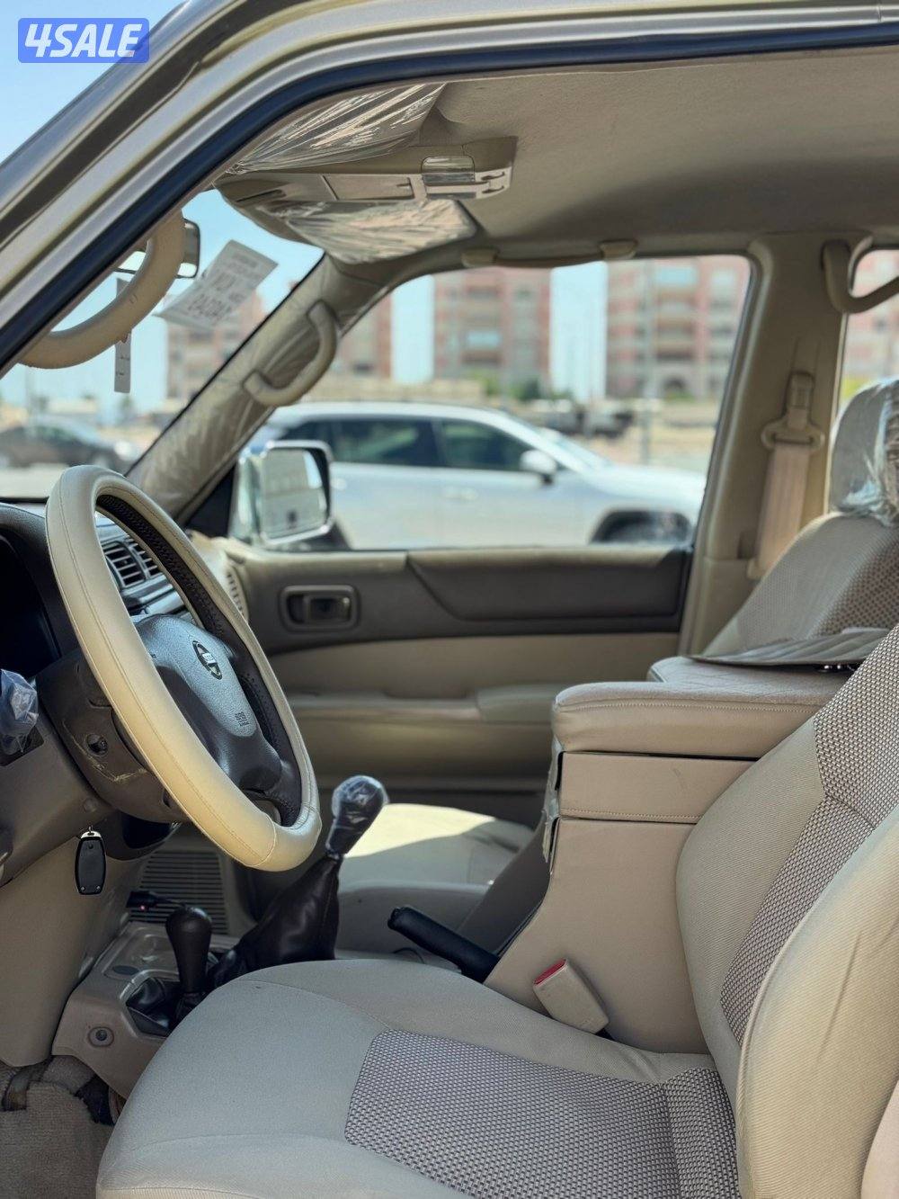 سفاري 2002 حجم مكينه 4800 سيرفيس كامل مسويله هيئه جامده3