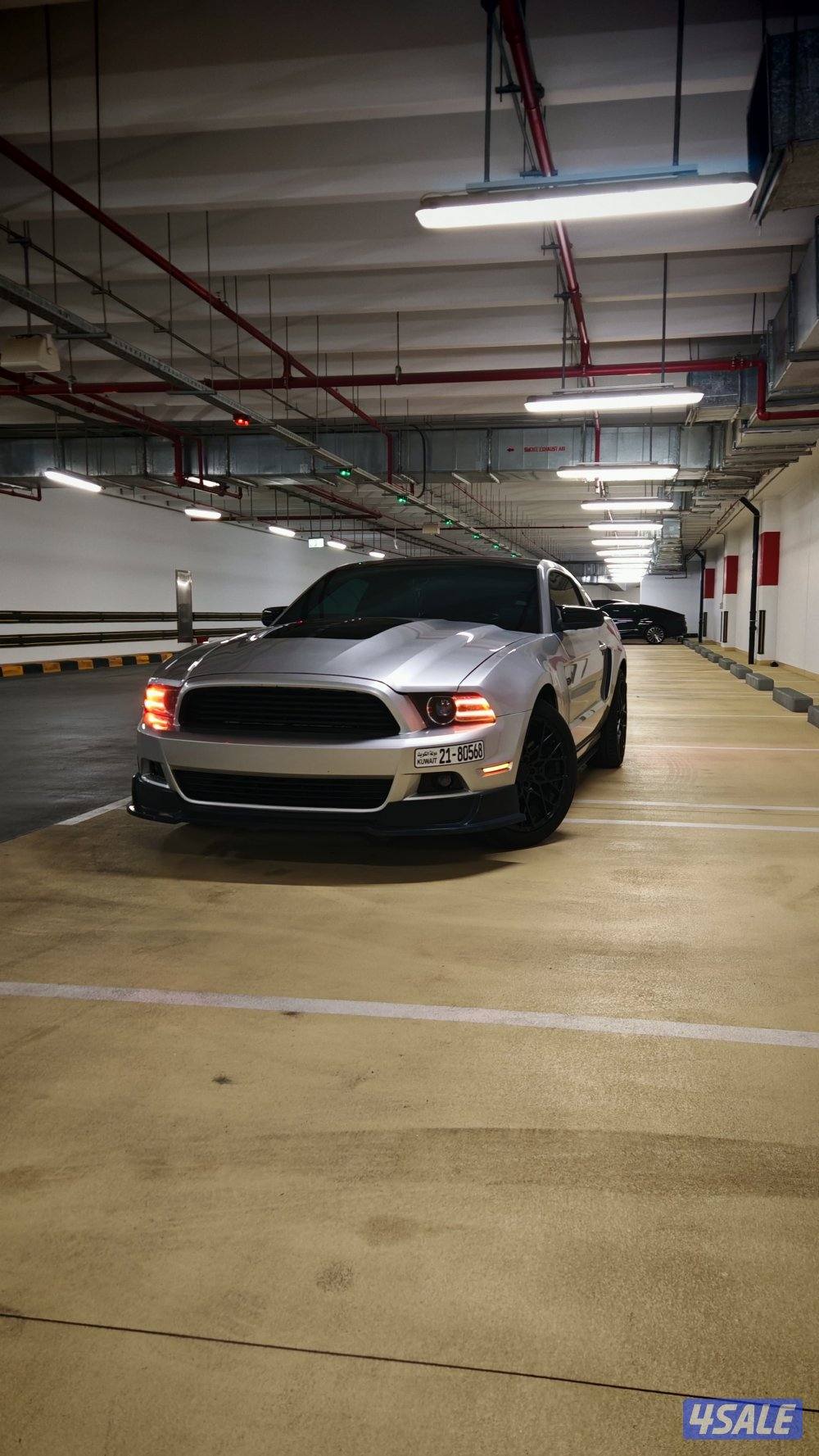 فورد موستنق بريميوم 20144