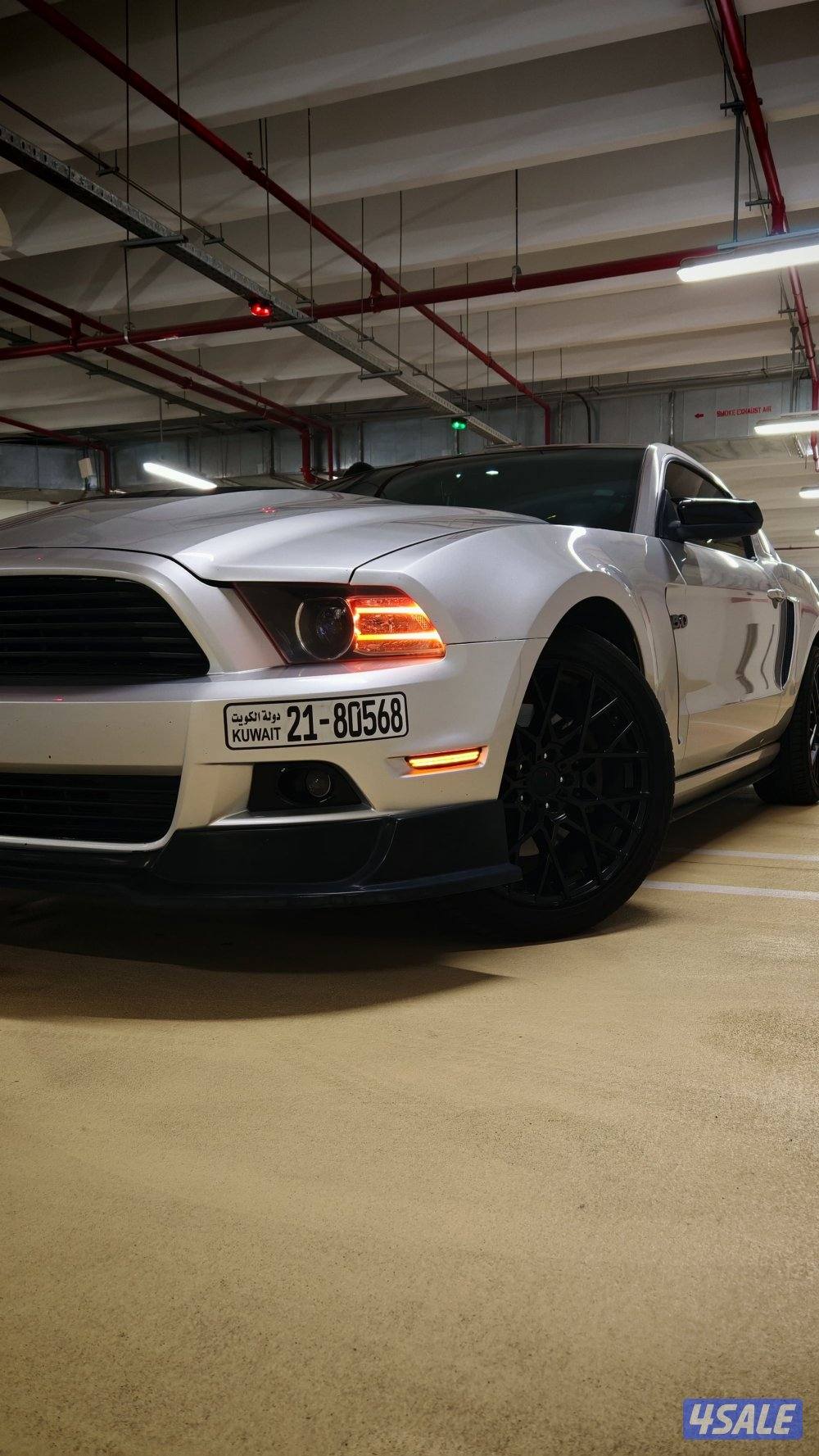 فورد موستنق بريميوم 20145