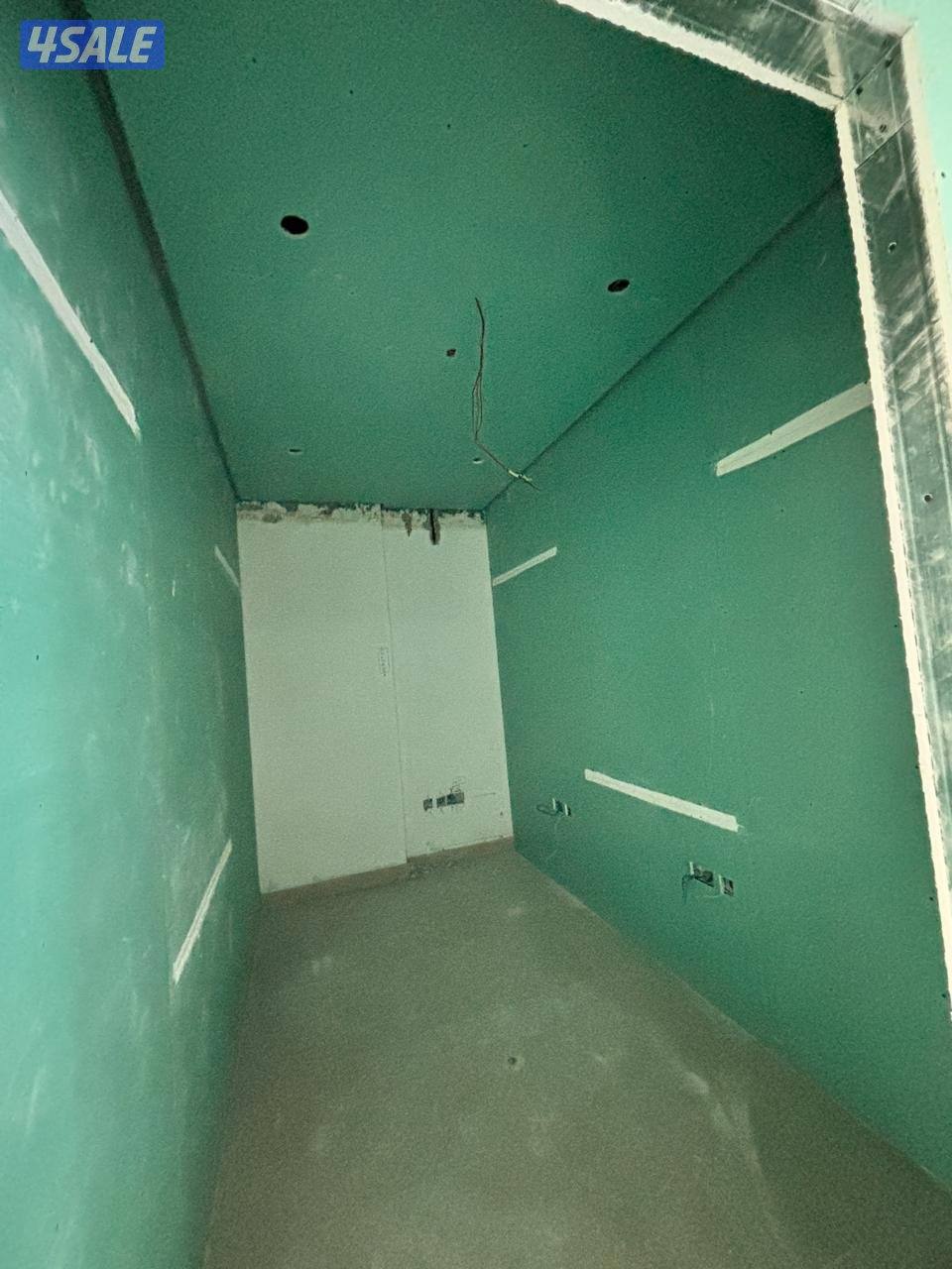 اصباغ،ديكورات.ديكورات خشبيه.ورق جدران 3D،جبس بورد،سيراميك،ترميمات3