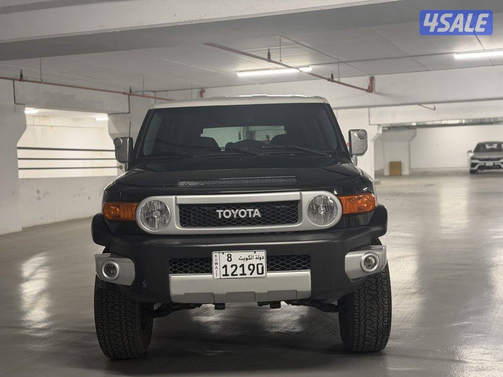 تويوتا FJ موديل 2009 بحاله ممتازه نقبل بعروض التثمين و البدل1