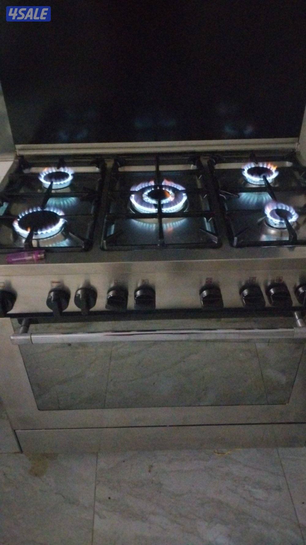 سوبر شيف إيطالي ٩٠ف٦٠ غطاء زجاجي حدايد زهر تقيل نار زرقا وصافيه مفاتيح3