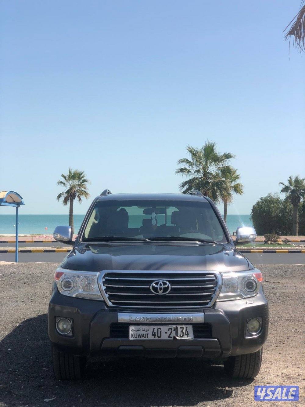 للبيع لاند كروزر GXR موديل 20156
