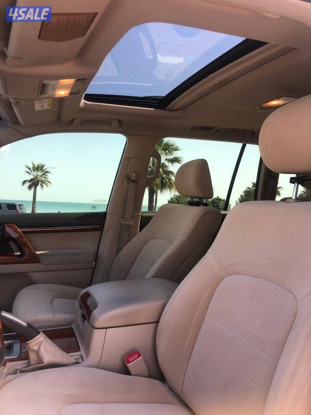 للبيع لاند كروزر GXR موديل 201510