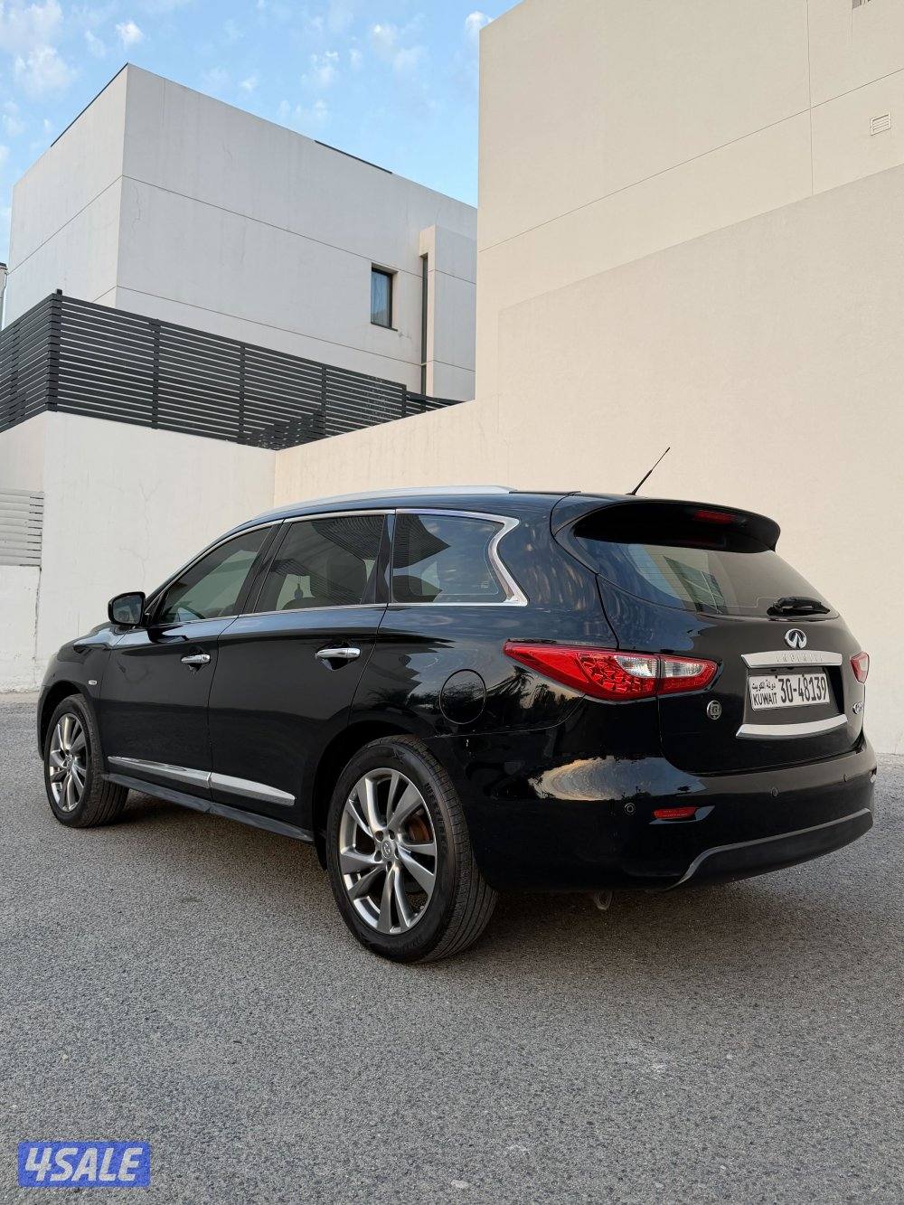 انفينتي QX60 عداد 90 الف فقط كامل المواصفات1