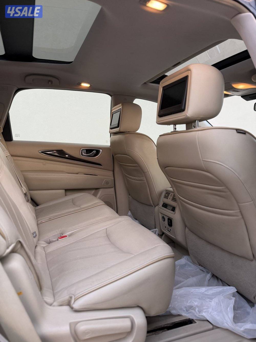 انفينتي QX60 عداد 90 الف فقط كامل المواصفات10