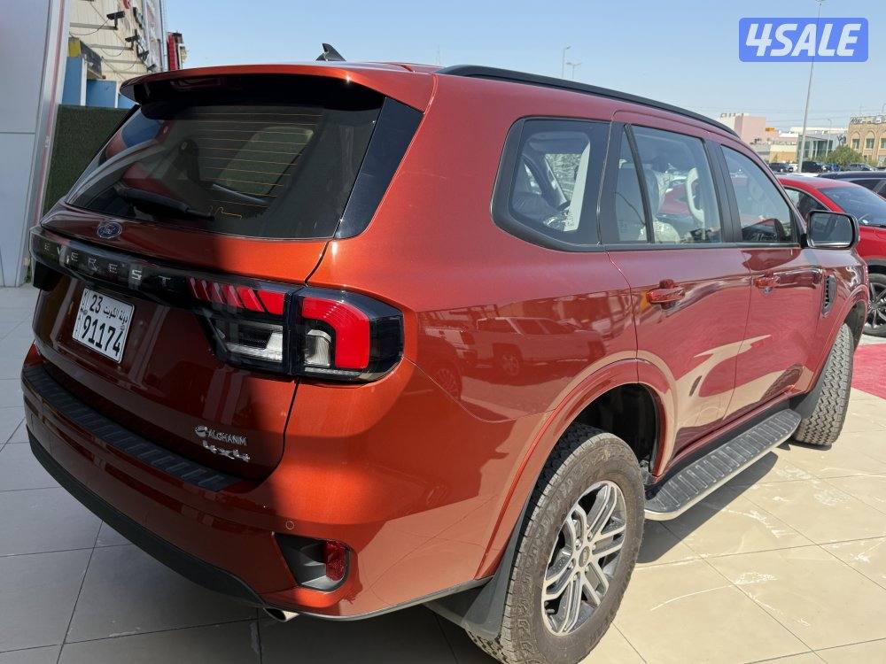 Ford Everest XLT10